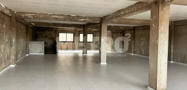Loja / Salão / Ponto Comercial para alugar, 340m² no COHAB Massangano, Petrolina