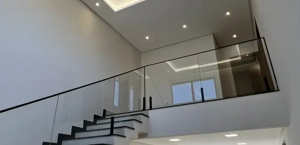 Casa de Condomínio com 3 Quartos à venda, 200m² no Jardins Porto, Senador Canedo