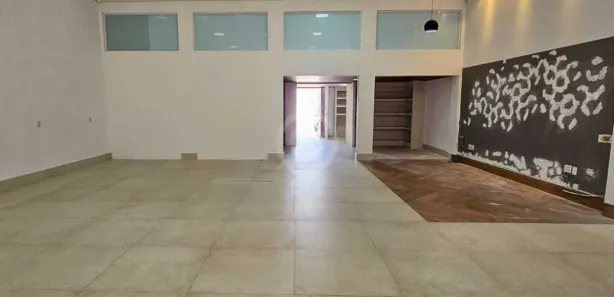 Galpão / Depósito / Armazém à venda, 250m² no Loteamento Parque Empresarial Adelelmo Corradini, Itatiba