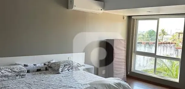 Sobrado com 4 Quartos à venda, 164m² no Centro, Nova Iguaçu