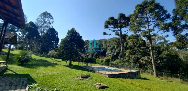 Fazenda / Sítio / Chácara com 3 Quartos à venda, 200m² no Capivari, Colombo