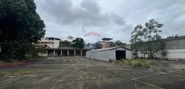 Galpão / Depósito / Armazém à venda, 3084m² no Taquara, Rio de Janeiro
