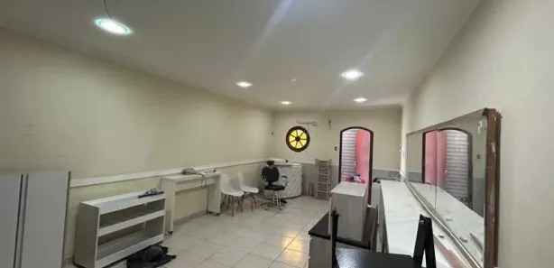 Loja / Salão / Ponto Comercial à venda, 65m² no Centro, Nilópolis