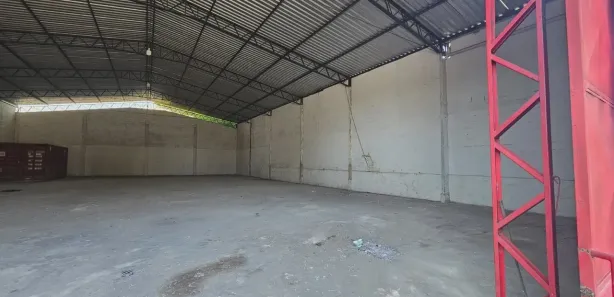 Galpão / Depósito / Armazém para alugar, 900m² no Colônia Terra Nova, Manaus