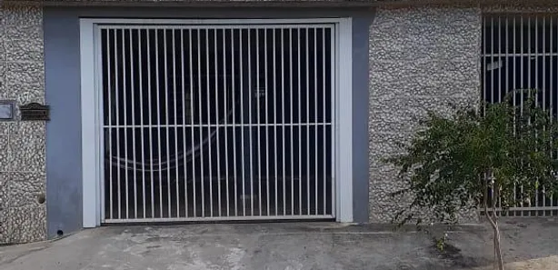 Sobrado com 4 Quartos à venda, 300m² no Elias Fausto, Elias Fausto