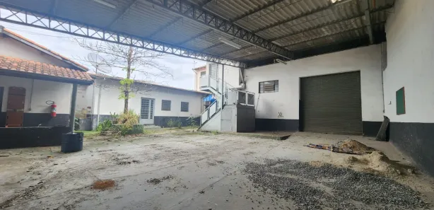 Galpão / Depósito / Armazém para alugar, 618m² no Jardim Cristina, Pindamonhangaba