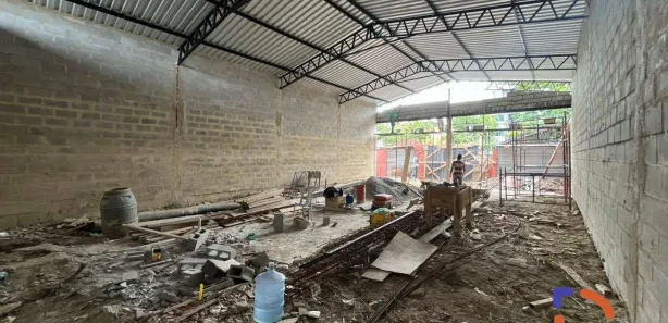Galpão / Depósito / Armazém para alugar, 200m² no Costazul, Rio das Ostras
