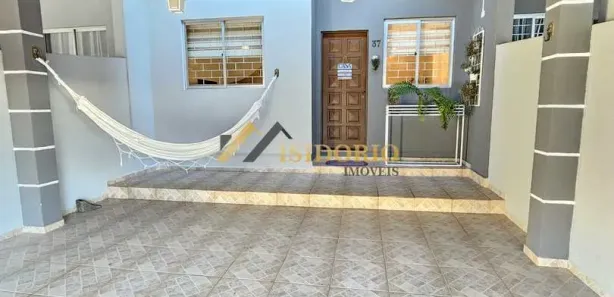 Sobrado com 3 Quartos à venda, 111m² no Santa Cândida, Curitiba