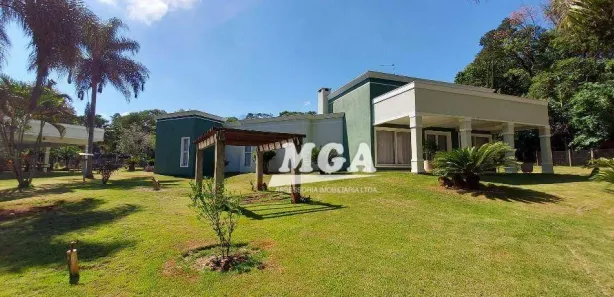 Fazenda / Sítio / Chácara com 4 Quartos à venda, 445m² no Cognópolis, Foz do Iguaçu