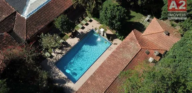 Fazenda / Sítio / Chácara com 4 Quartos à venda, 300m² no Jardim Convento, Itapecerica da Serra