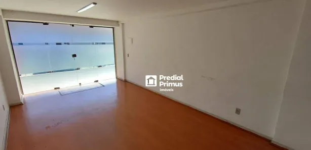 Conjunto Comercial / Sala para alugar, 55m² no Centro, Nova Friburgo
