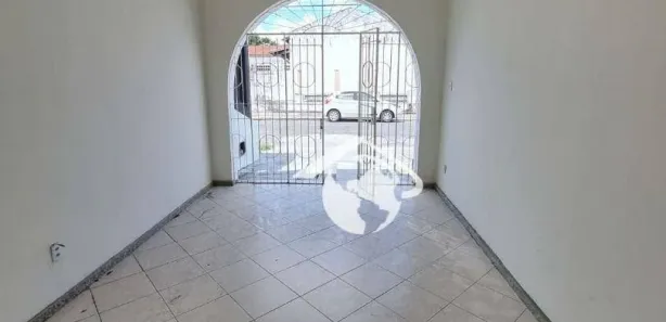 Casa com 4 Quartos para venda ou aluguel, 246m² no São José, Aracaju