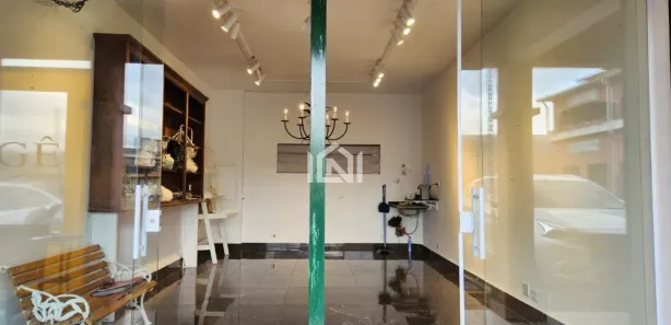 Loja / Salão / Ponto Comercial para venda ou aluguel, 28m² no Granja Viana II, Cotia