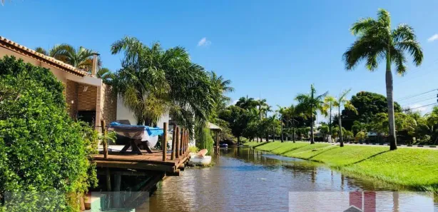 Casa de Condomínio com 5 Quartos à venda, 600m² no Interlagos (Abrantes), Camaçari