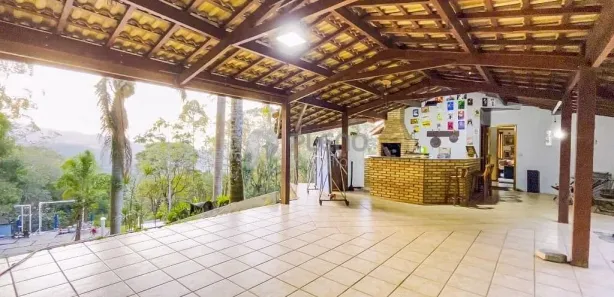 Casa de Condomínio com 4 Quartos para alugar, 320m² no Caraguatá, Mairiporã