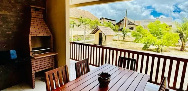 Casa de Condomínio com 4 Quartos para alugar, 150m² no , Bananeiras