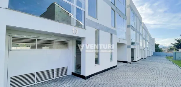 Casa com 2 Quartos à venda, 144m² no Água Verde, Blumenau