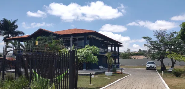 Casa de Condomínio com 5 Quartos para venda ou aluguel, 1700m² no Setor Habitacional Arniqueira, Brasília