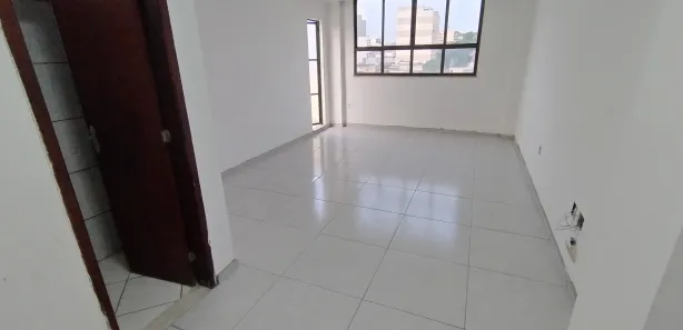 Conjunto Comercial / Sala para alugar, 35m² no Centro, Duque de Caxias