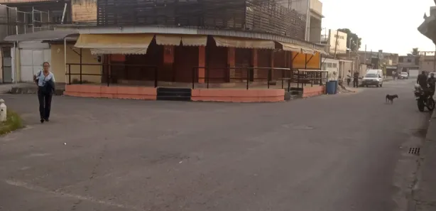 Loja / Salão / Ponto Comercial à venda, 300m² no Vila São Luis, Nova Iguaçu