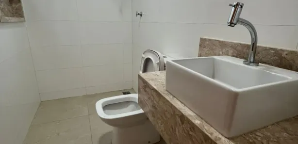 Casa de Condomínio com 2 Quartos à venda, 134m² no Setor de Mansões do Lago Norte, Brasília