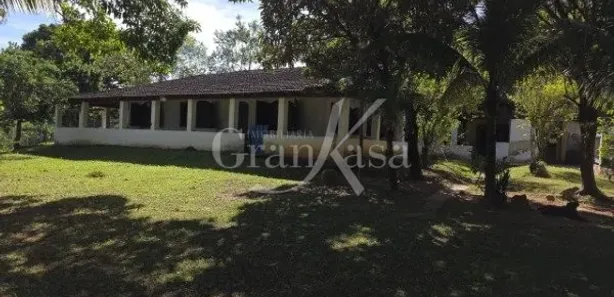 Fazenda / Sítio / Chácara com 4 Quartos à venda, 26370m² no Maraporã, Cachoeiras de Macacu