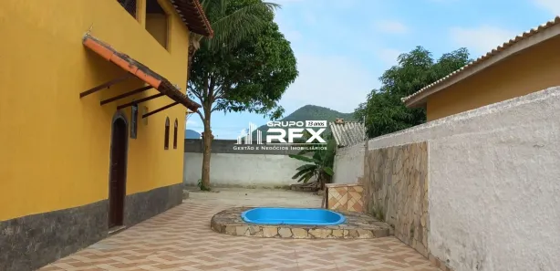 Casa de Condomínio com 2 Quartos para alugar, 120m² no Centro, Maricá