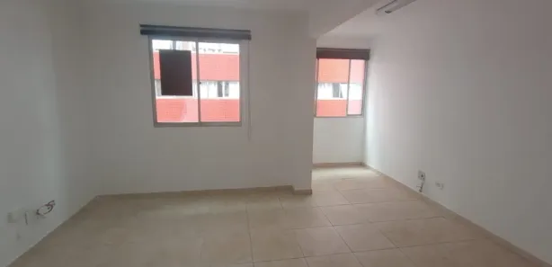 Conjunto Comercial / Sala para alugar, 50m² no Centro, Curitiba