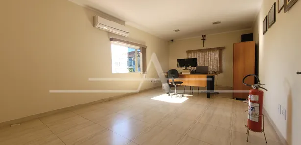 Loja / Salão / Ponto Comercial à venda, 184m² no Santa Luzia, Bragança Paulista