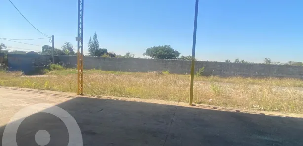 Galpão / Depósito / Armazém para venda ou aluguel, 200m² no Chácaras Luzitana, Hortolândia