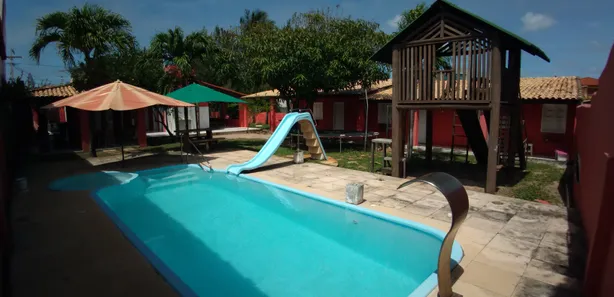 Casa com 5 Quartos para alugar, 350m² no , Conde