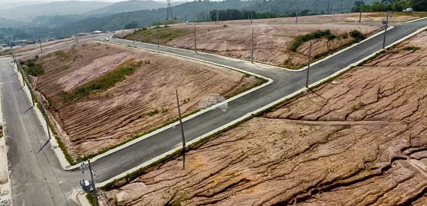 Terreno / Lote / Condomínio à venda, 180m² no Lamenha Grande, Almirante Tamandaré