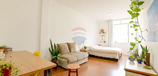 Kitnet com 1 Quarto à venda, 35m² no São Mateus, Juiz de Fora