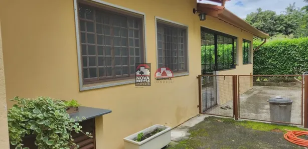 Fazenda / Sítio / Chácara com 3 Quartos à venda, 219m² no Vila Velha, Caçapava