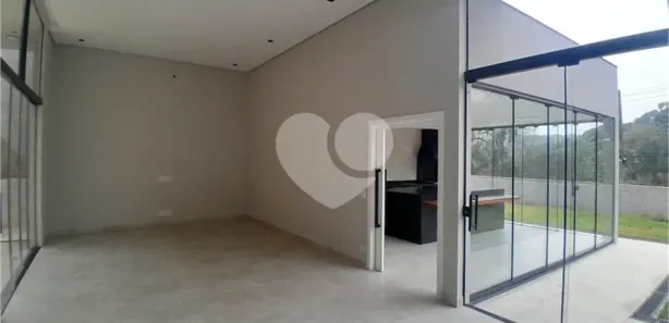 Casa de Condomínio com 3 Quartos para venda ou aluguel, 180m² no Cumbari, Mairiporã