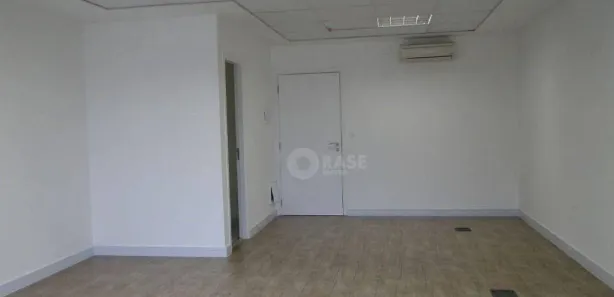 Conjunto Comercial / Sala para alugar, 42m² no Vila Andrade, São Paulo