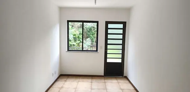 Apartamento com 2 Quartos para venda ou aluguel, 71m² no Quitandinha, Petrópolis