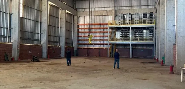 Galpão / Depósito / Armazém para venda ou aluguel, 230000m² no Imboassica, Macaé