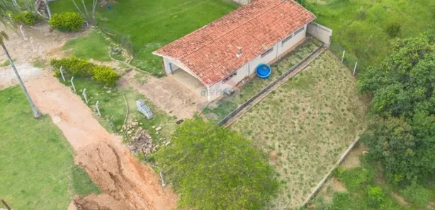 Fazenda / Sítio / Chácara à venda, 3242m² no Estância Hidromineral Santa Eliza, Itupeva