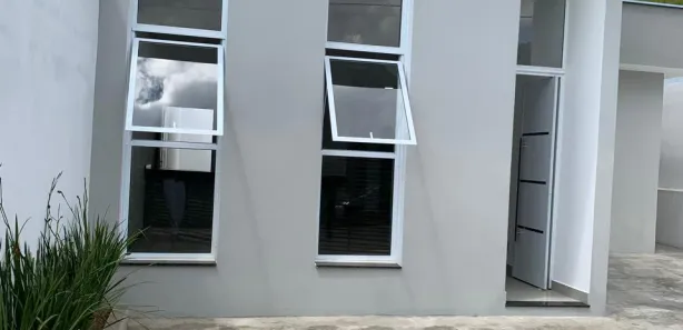 Casa com 3 Quartos à venda, 100m² no Loteamento Portal dos Passaros, Mairinque