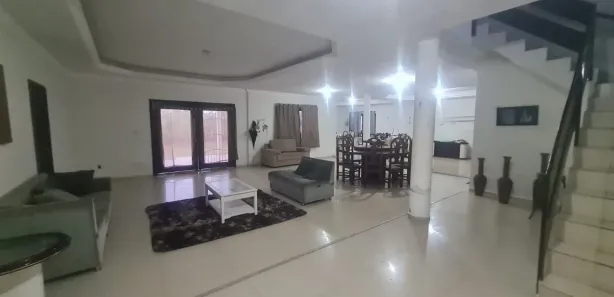 Sobrado com 5 Quartos à venda, 538m² no , Extremoz