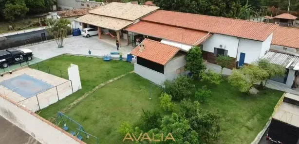 Fazenda / Sítio / Chácara com 4 Quartos à venda, 450m² no João Jabour, Salto