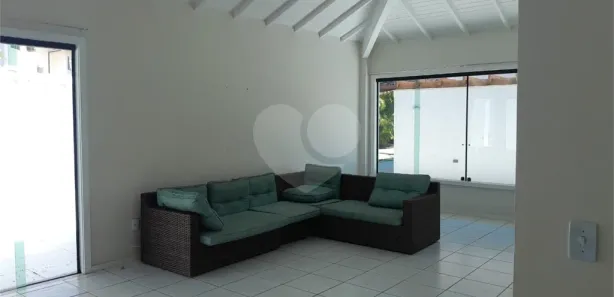 Casa de Condomínio com 4 Quartos para venda ou aluguel, 180m² no Geribá, Armação dos Búzios
