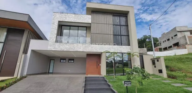 Sobrado com 4 Quartos à venda, 279m² no Jardins Nápoles, Senador Canedo