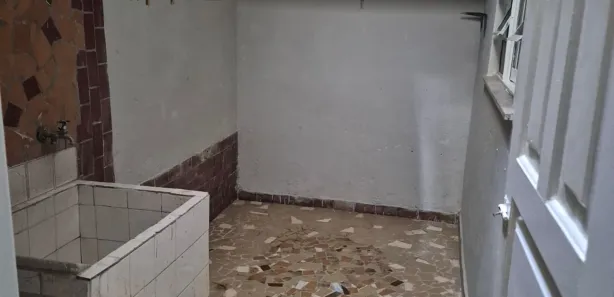 Casa com 2 Quartos para alugar, 65m² no Centro, Nilópolis