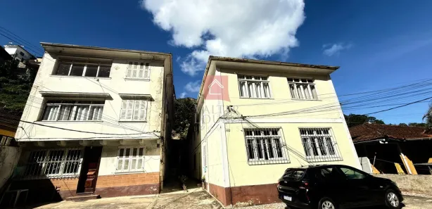 Apartamento com 2 Quartos à venda, 70m² no Caxambu, Petrópolis