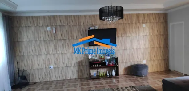Fazenda / Sítio / Chácara com 4 Quartos à venda, 300m² no Centro, Alambari