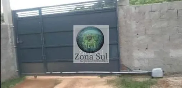 Fazenda / Sítio / Chácara com 2 Quartos à venda, 180m² no Paruru, Ibiúna
