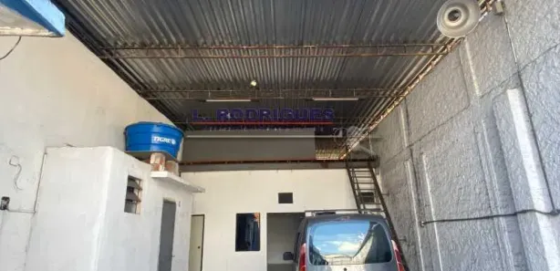 Galpão / Depósito / Armazém à venda, 308m² no Cascadura, Rio de Janeiro