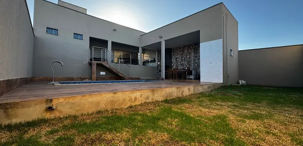 Casa com 3 Quartos à venda, 200m² no , Nerópolis